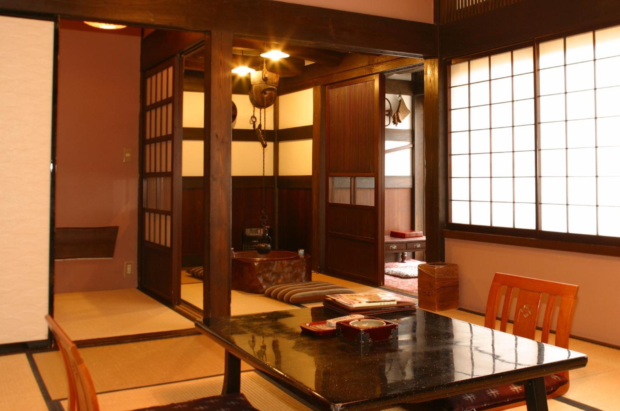 Yumoto Choza Hotel ทาคายาม่า ภายนอก รูปภาพ