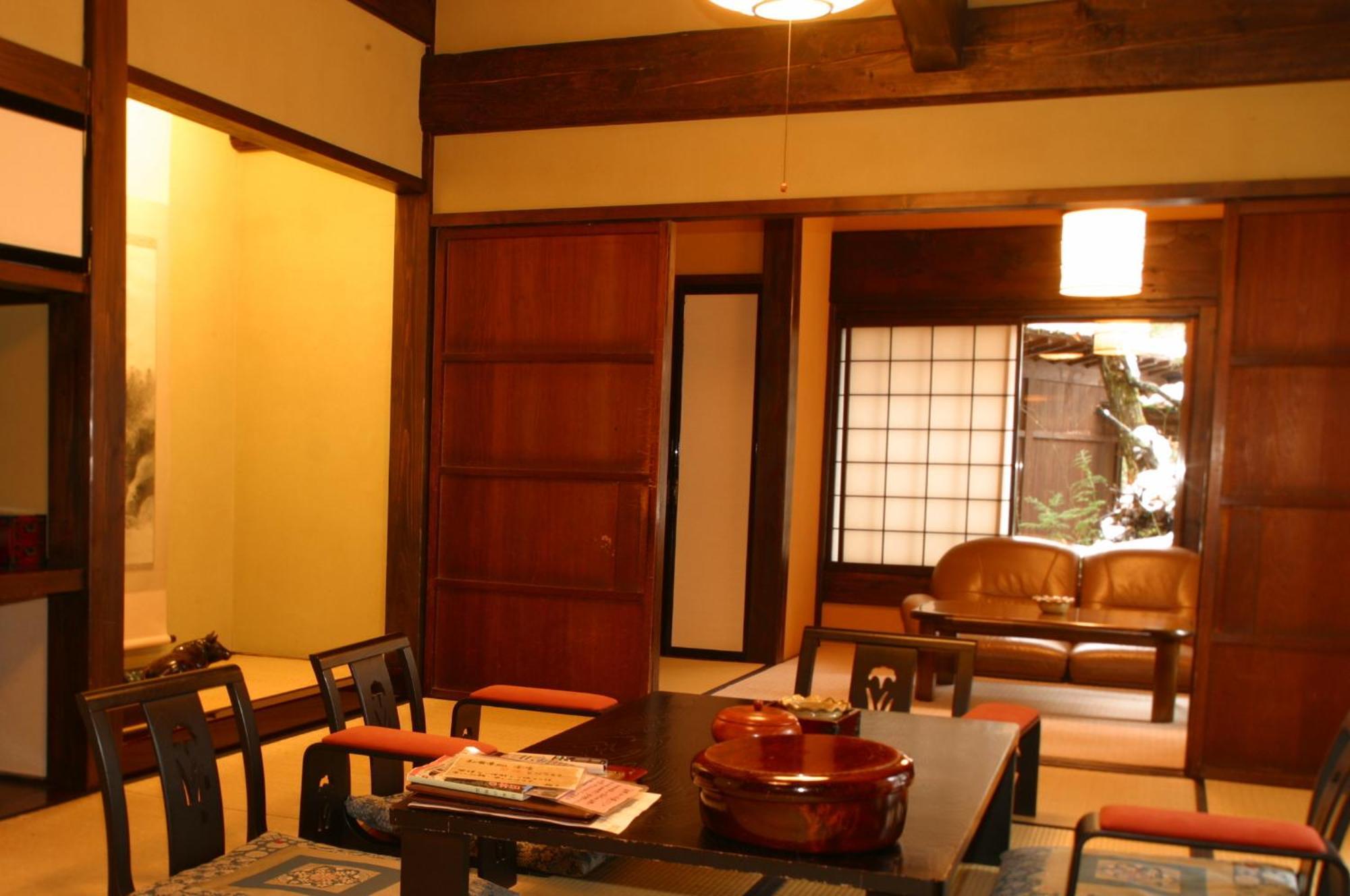 Yumoto Choza Hotel ทาคายาม่า ภายนอก รูปภาพ