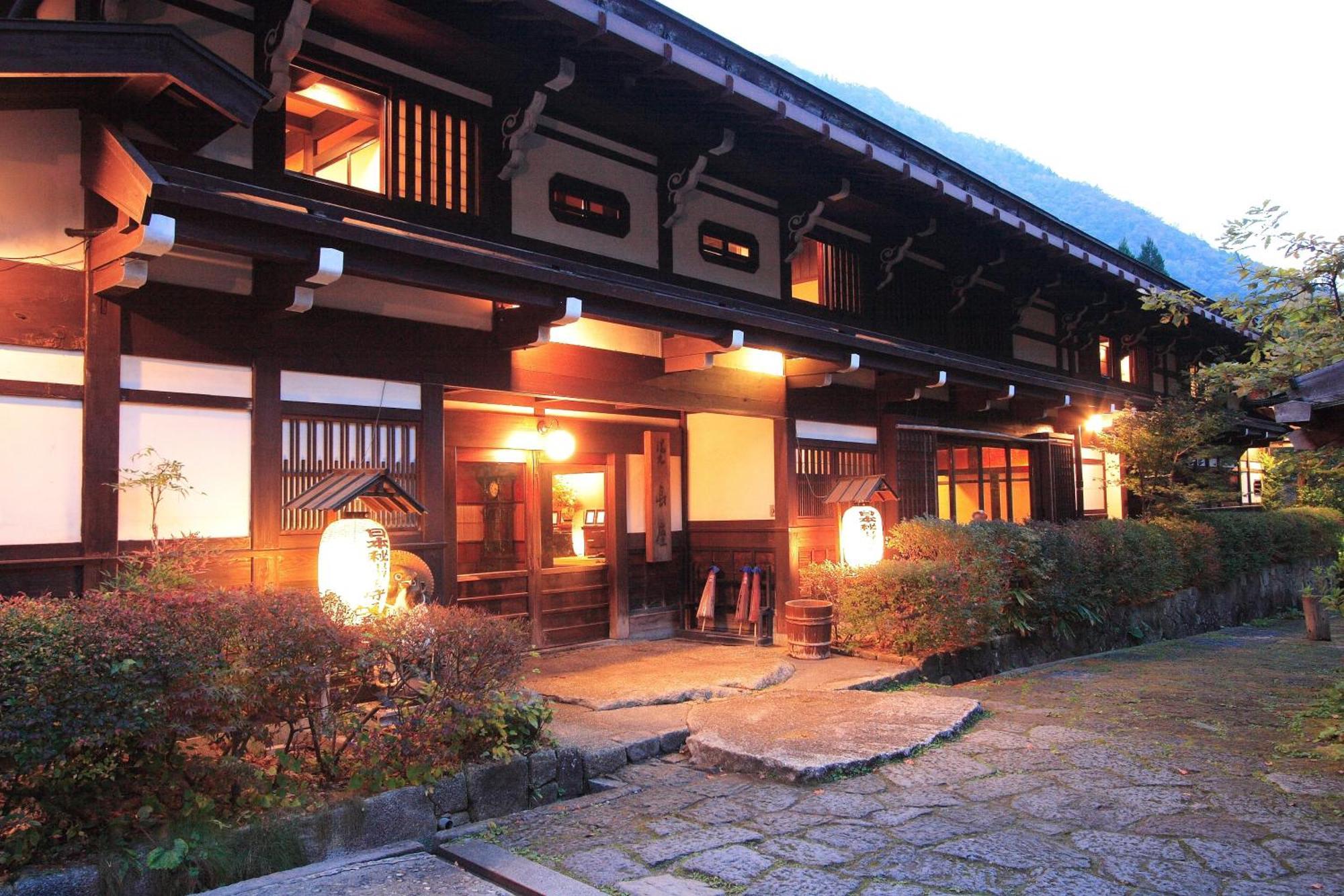 Yumoto Choza Hotel ทาคายาม่า ภายนอก รูปภาพ