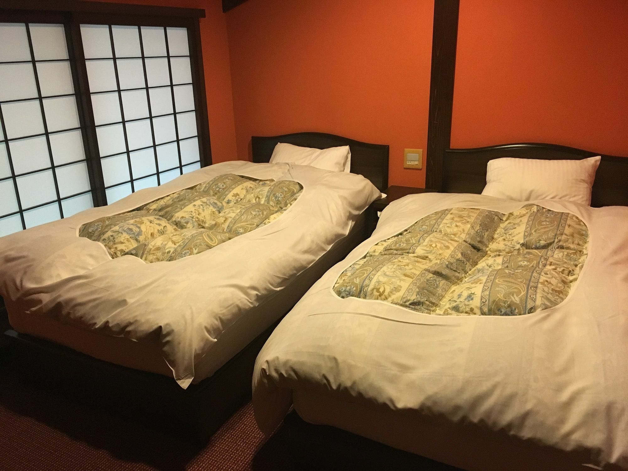 Yumoto Choza Hotel ทาคายาม่า ภายนอก รูปภาพ