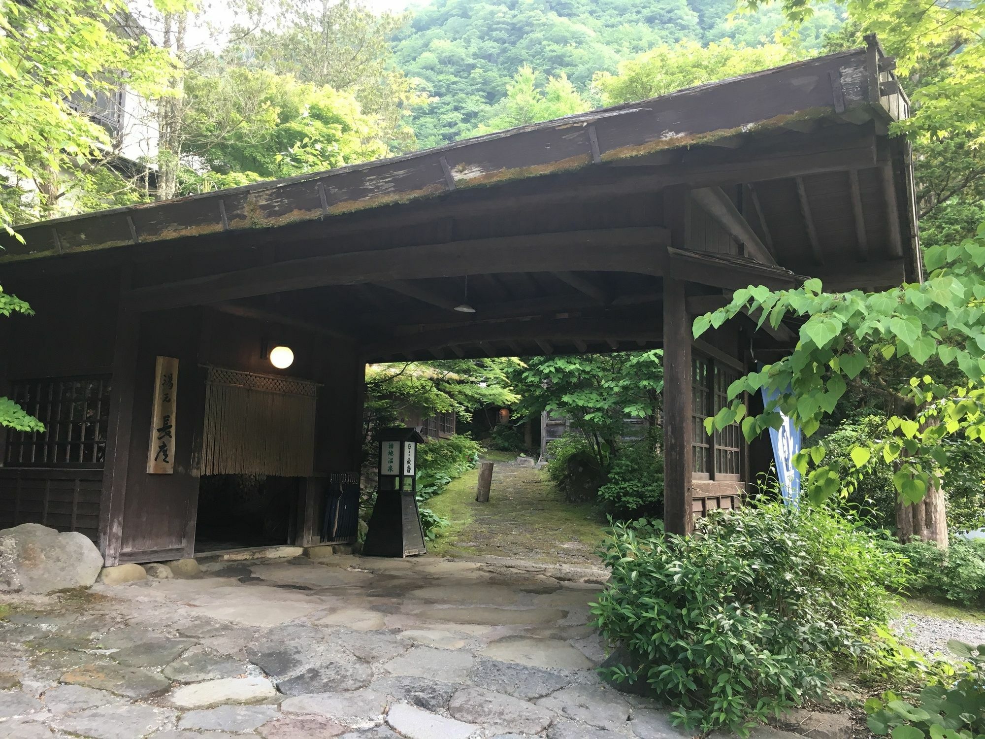 Yumoto Choza Hotel ทาคายาม่า ภายนอก รูปภาพ