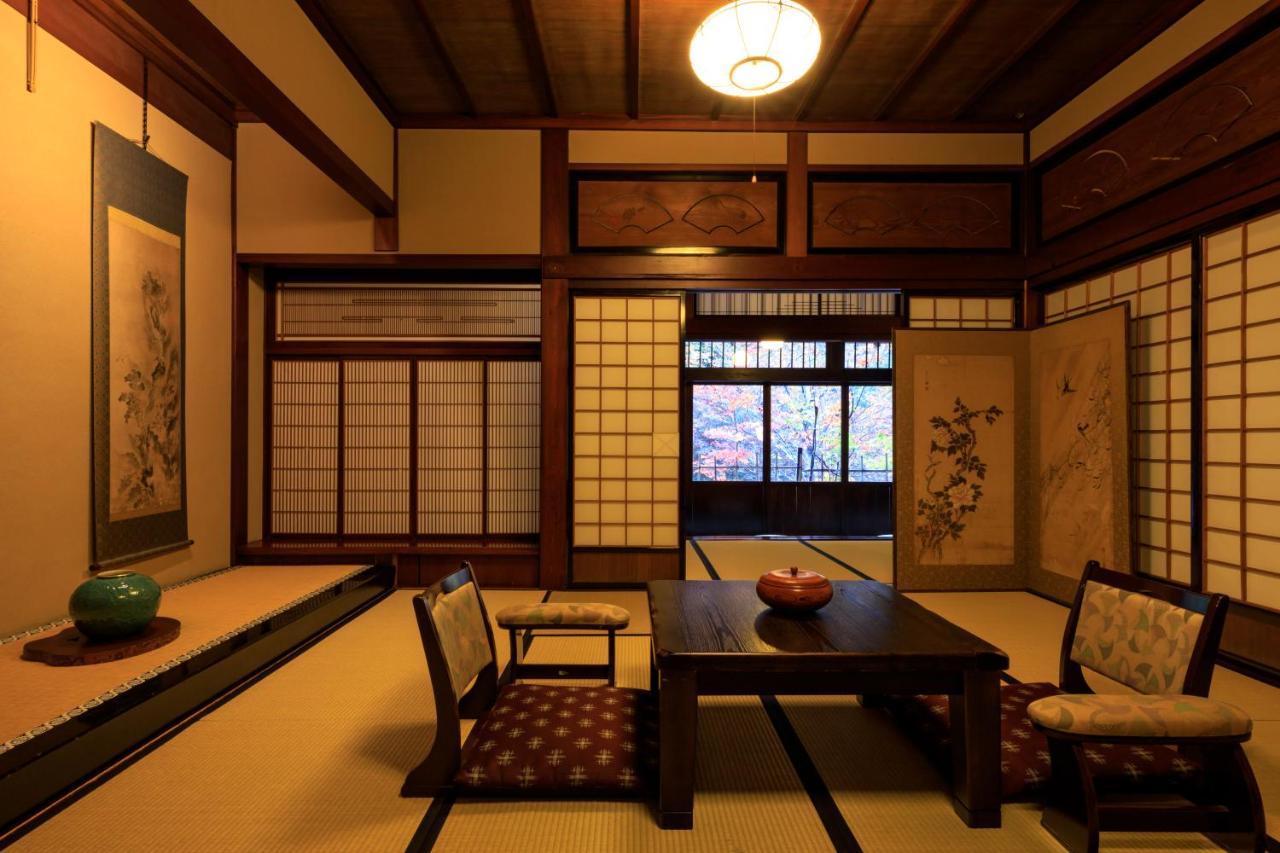 Yumoto Choza Hotel ทาคายาม่า ภายนอก รูปภาพ